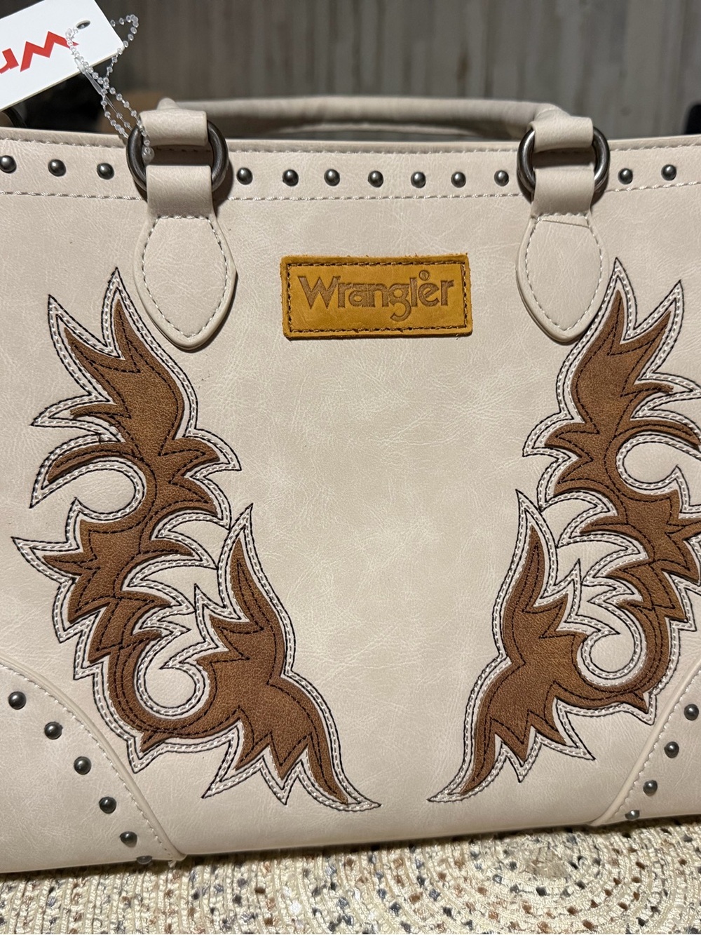 Wrangler Cream Satchel with Brown Western Embroidery - Picture 3 of 8